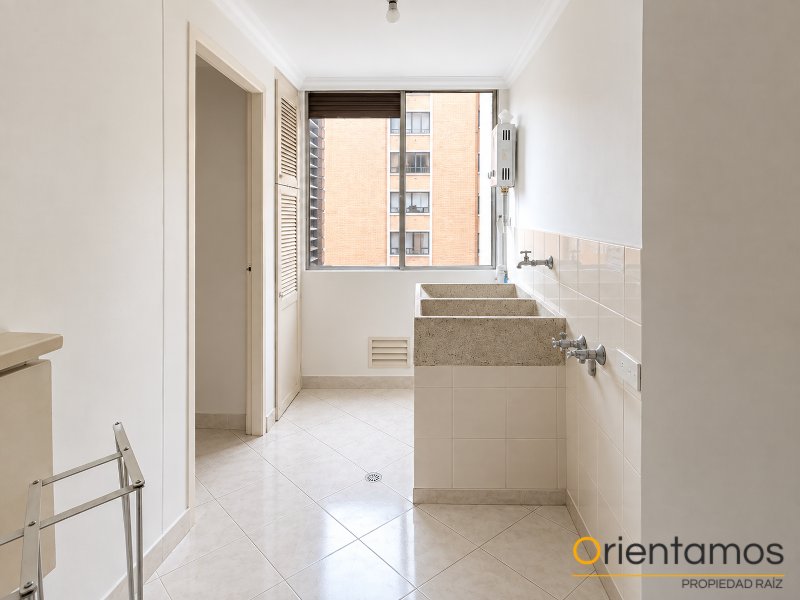 Apartamento disponible para el arriendo en Medellín el codigo es 21626 foto numero 7