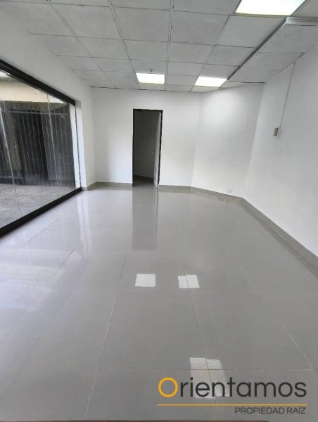 Local para el arriendo en Medellín - Centro el codigo es 21284 foto numero 7