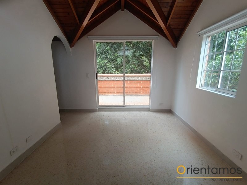 Casa disponible para el arriendo en Medellín el codigo es 21159 foto numero 10