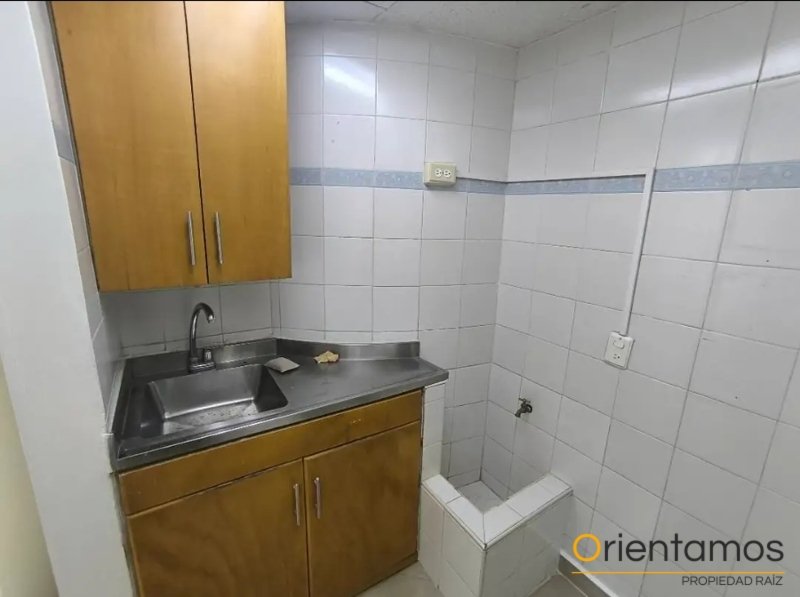 Local para el arriendo en Medellín - Centro el codigo es 21284 foto numero 9