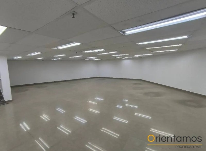 Local para el arriendo en Medellín - Centro el codigo es 21284 foto numero 4