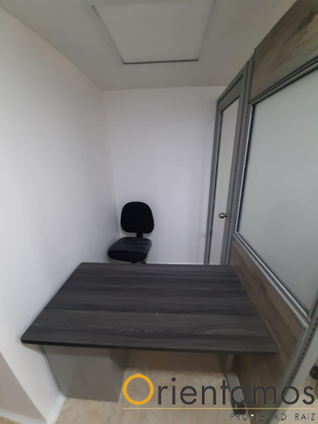 Casa-local disponible para el arriendo en Medellín el codigo es 10869 foto numero 8