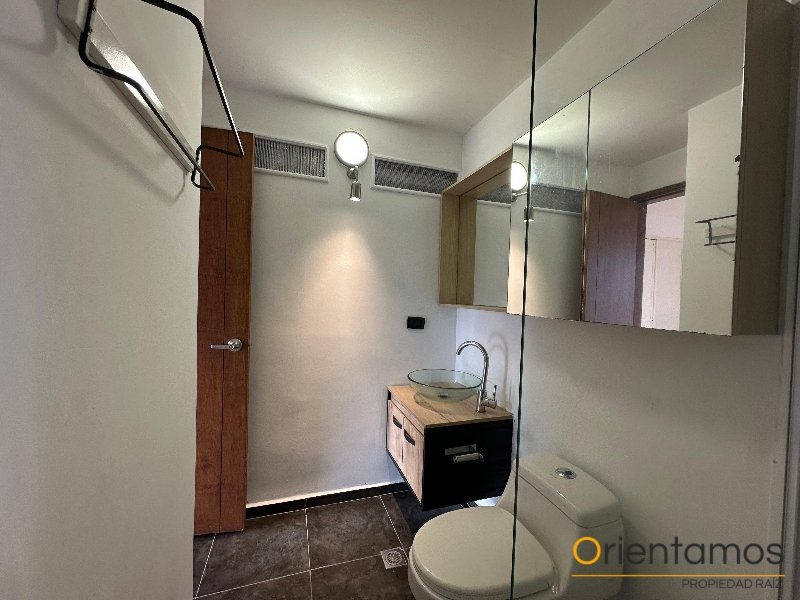 Apartaestudio disponible para el arriendo en Medellín el codigo es 20020 foto numero 14