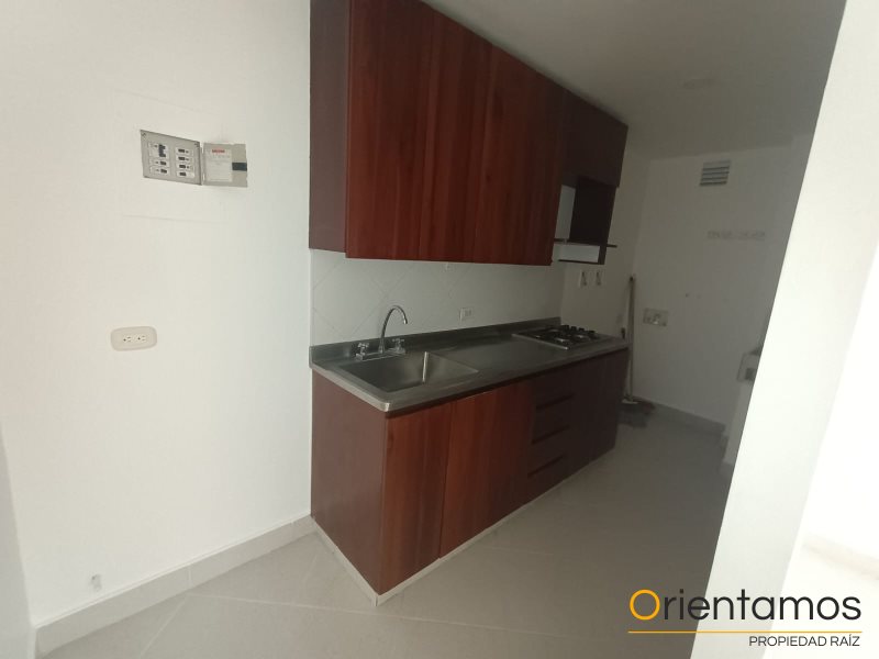 Oficina disponible para el arriendo en Envigado el codigo es 20935 foto numero 4