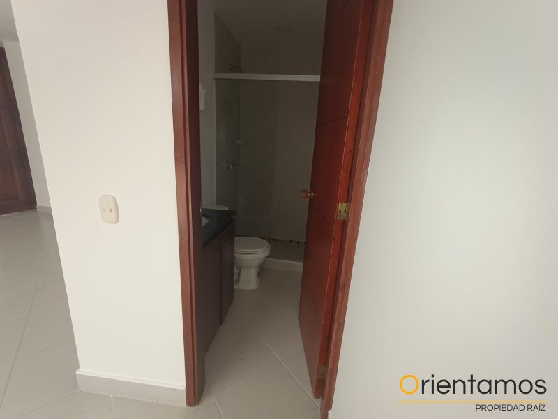 Oficina disponible para el arriendo en Envigado el codigo es 20935 foto numero 5