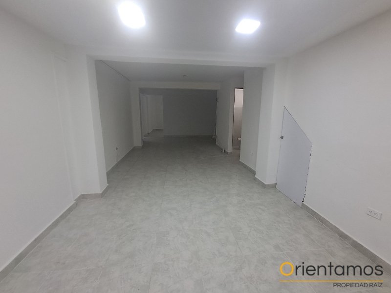 Local disponible para el arriendo en Envigado el codigo es 21634 foto numero 3