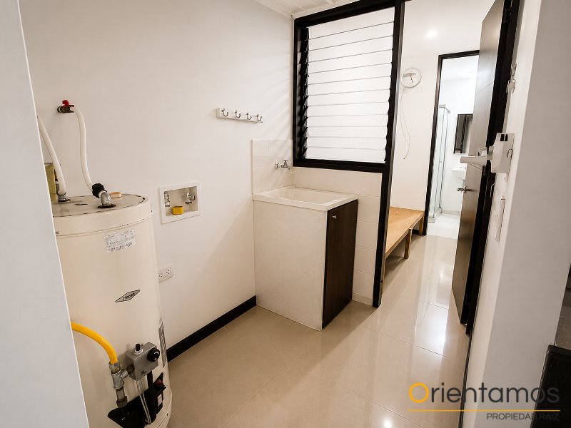 Apartamento disponible para el arriendo en Medellín el codigo es 21395 foto numero 6