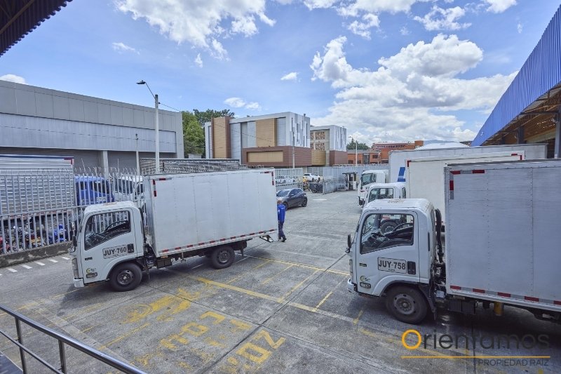 Bodega disponible para el arriendo en Medellín el codigo es 21386 foto numero 8