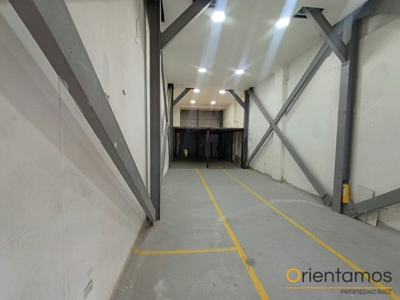 Bodega disponible para el arriendo en Medellín el codigo es 21525 foto numero 5