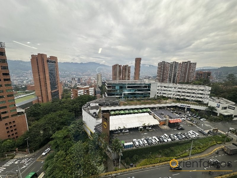 Oficina disponible para el arriendo en Medellín el codigo es 21401 foto numero 10