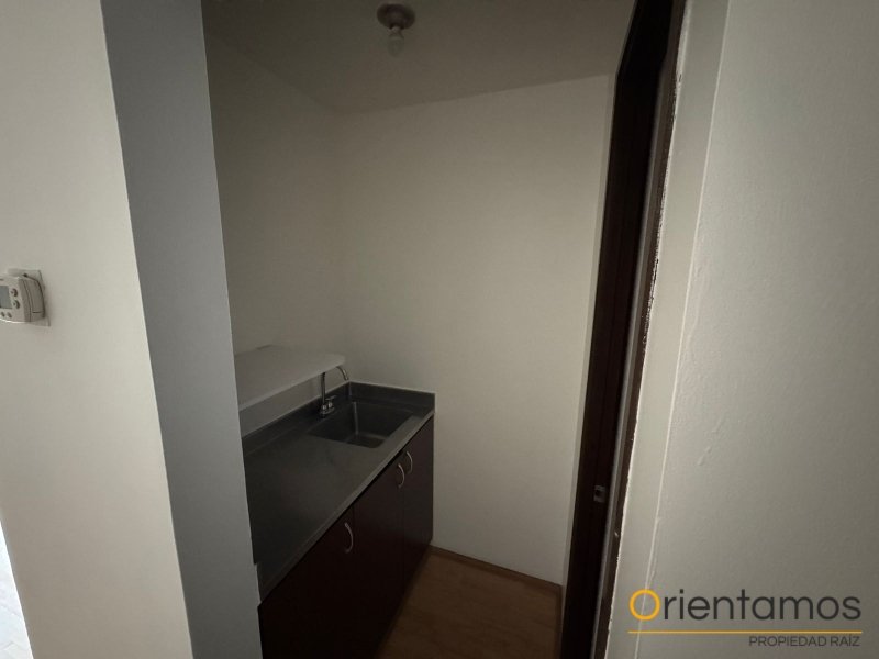 Oficina disponible para el arriendo en Medellín el codigo es 21119 foto numero 9