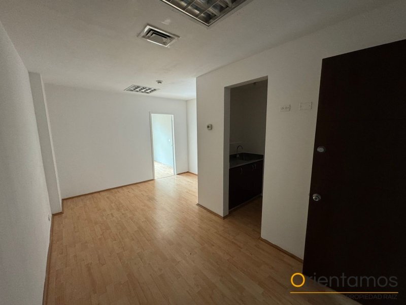 Oficina disponible para el arriendo en Medellín el codigo es 21119 foto numero 7
