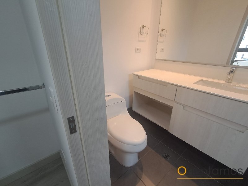 Apartaestudio disponible para el arriendo en Medellín el codigo es 19288 foto numero 18