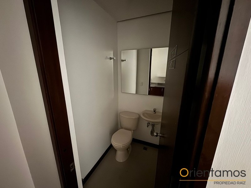 Oficina disponible para el arriendo en Medellín el codigo es 21119 foto numero 10