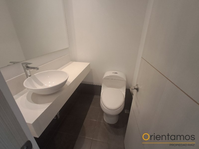 Apartaestudio disponible para el arriendo en Medellín el codigo es 19288 foto numero 22