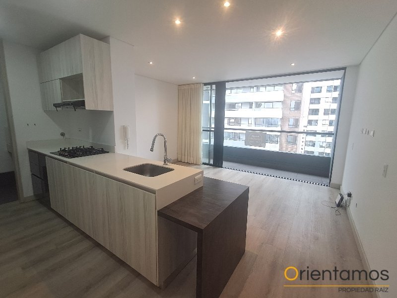 Apartaestudio disponible para el arriendo en Medellín el codigo es 19288 foto numero 2