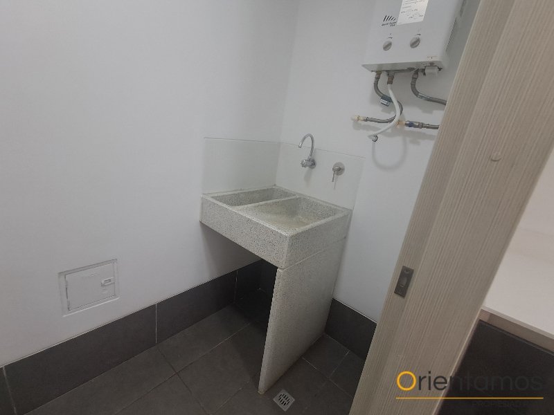Apartaestudio disponible para el arriendo en Medellín el codigo es 19288 foto numero 10