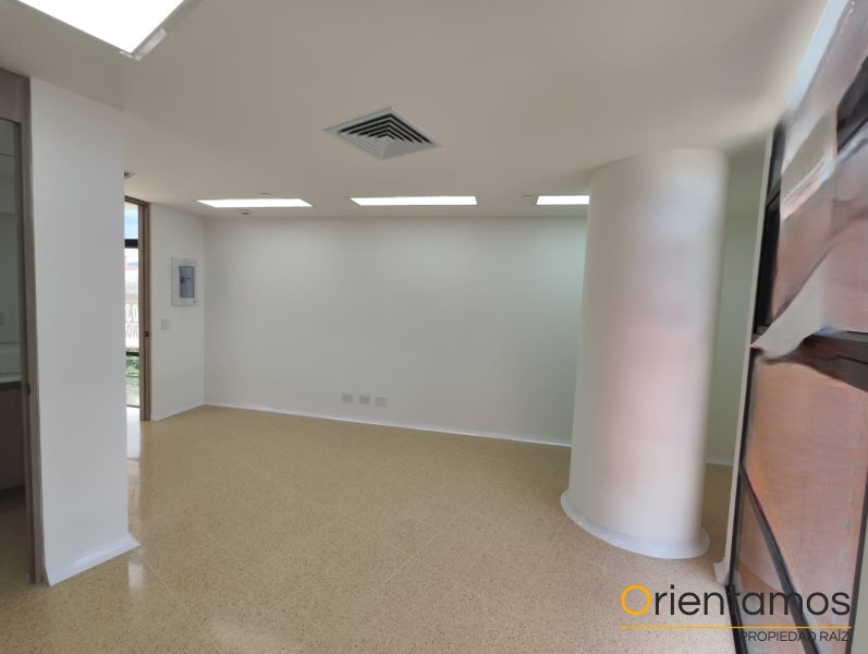 Oficina disponible para el arriendo en Medellín el codigo es 21045 foto numero 8
