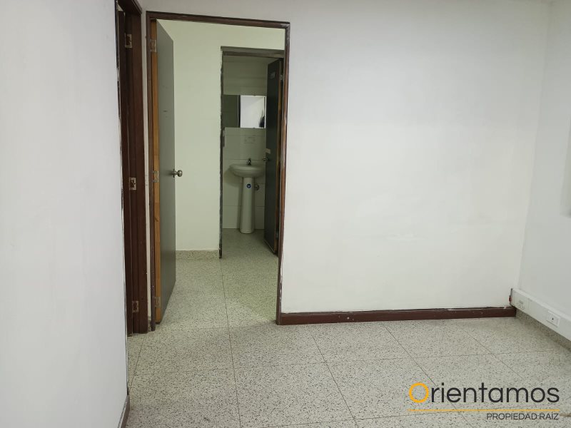 Bodega disponible para el arriendo en Medellín el codigo es 20987 foto numero 14