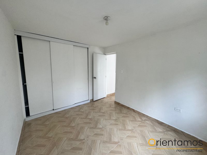 Apartamento disponible para el arriendo en Medellín el codigo es 14981 foto numero 3