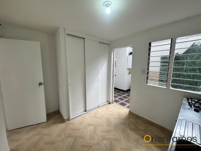 Apartamento disponible para el arriendo en Medellín el codigo es 14981 foto numero 8