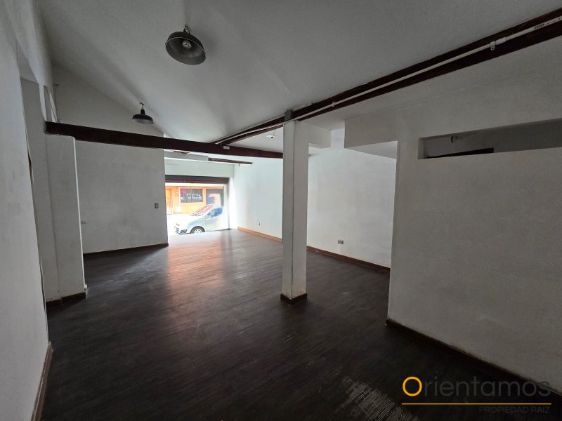 Local disponible para el arriendo en Envigado el codigo es 21410 foto numero 2