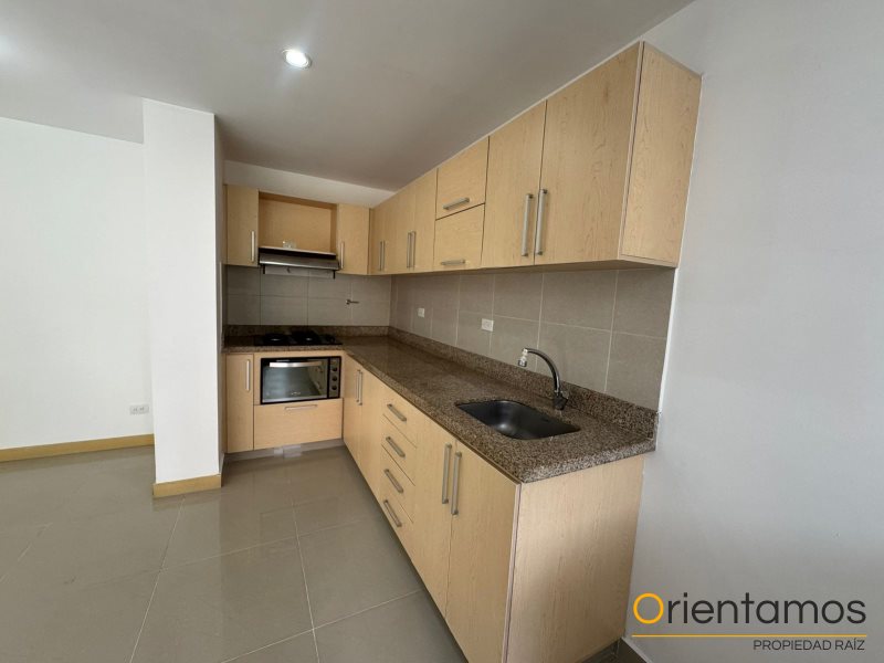 Apartamento disponible para venta o arriendo en Envigado el codigo es 16812 foto numero 5