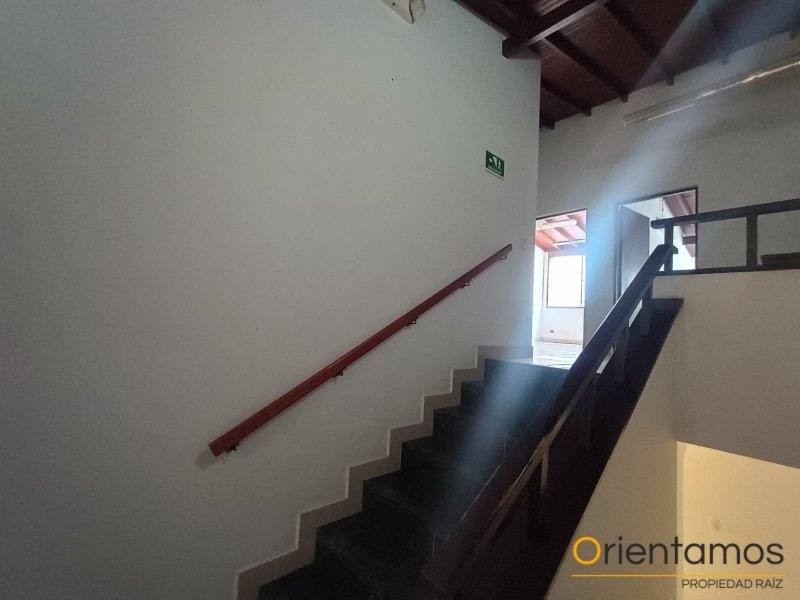 Casa-local disponible para el arriendo en Medellín el codigo es 21418 foto numero 16