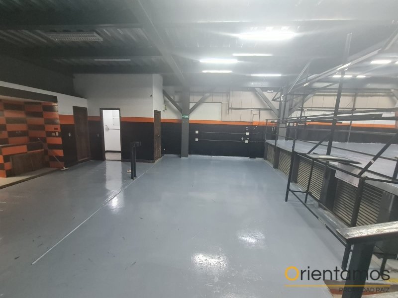 Local disponible para el arriendo en Medellín el codigo es 21317 foto numero 2