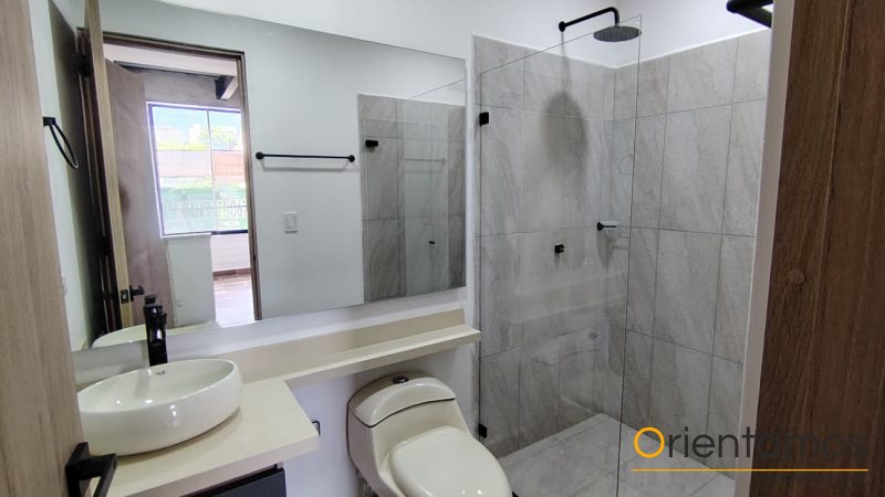 Apartamento disponible para el arriendo en Medellín el codigo es 20774 foto numero 7