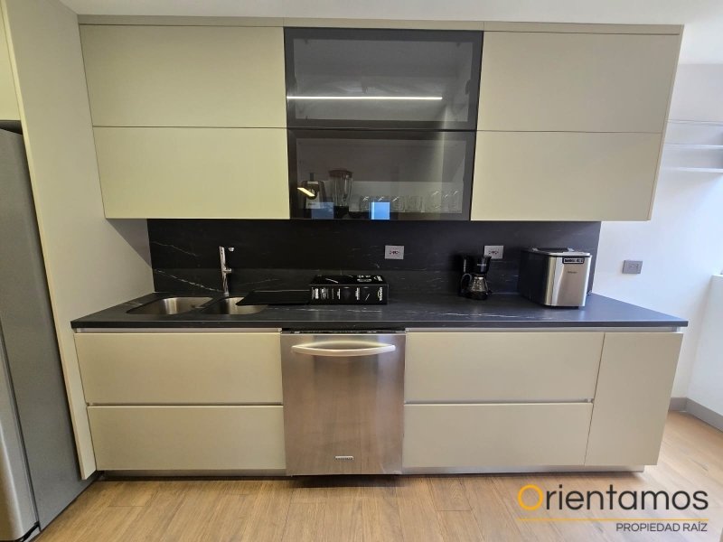 Apartamento disponible para el arriendo en Medellín el codigo es 21147 foto numero 5