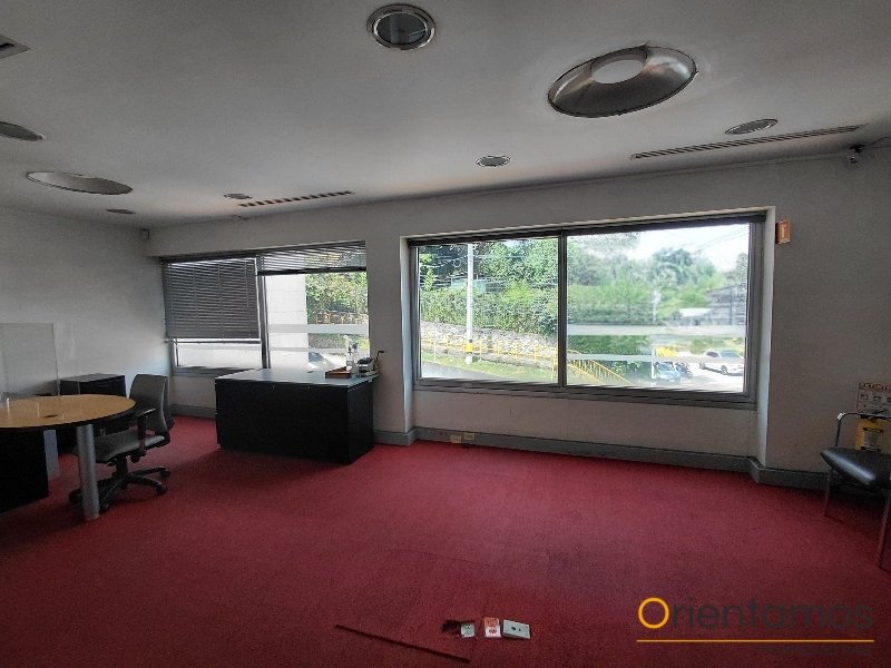 Local disponible para el arriendo en Medellín el codigo es 21200 foto numero 9