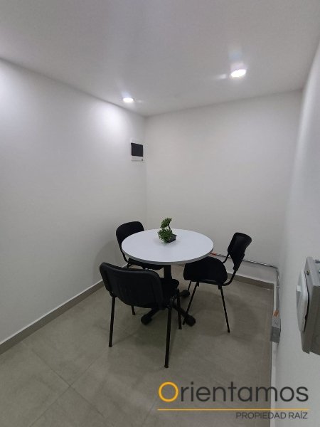 Oficina disponible para el arriendo en Medellín el codigo es 21380 foto numero 5