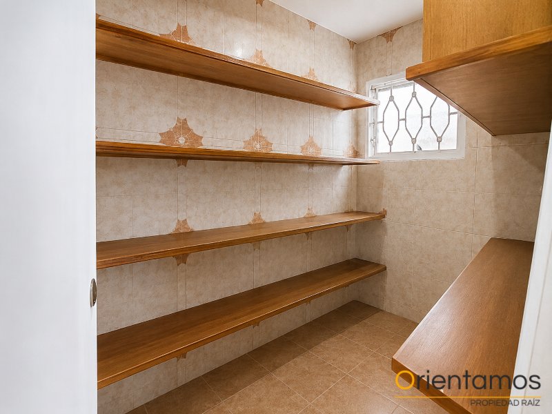 Casa-local disponible para el arriendo en Medellín el codigo es 21413 foto numero 23
