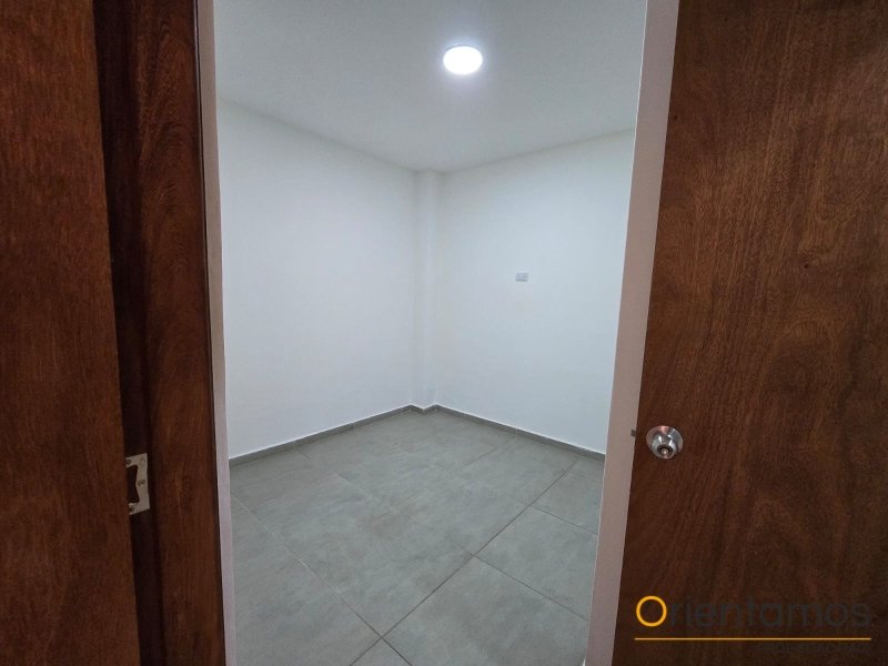 Casa-local disponible para el arriendo en Medellín el codigo es 21101 foto numero 20
