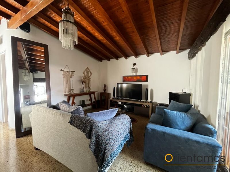 Casa-local disponible para el arriendo en Medellín el codigo es 18859 foto numero 8