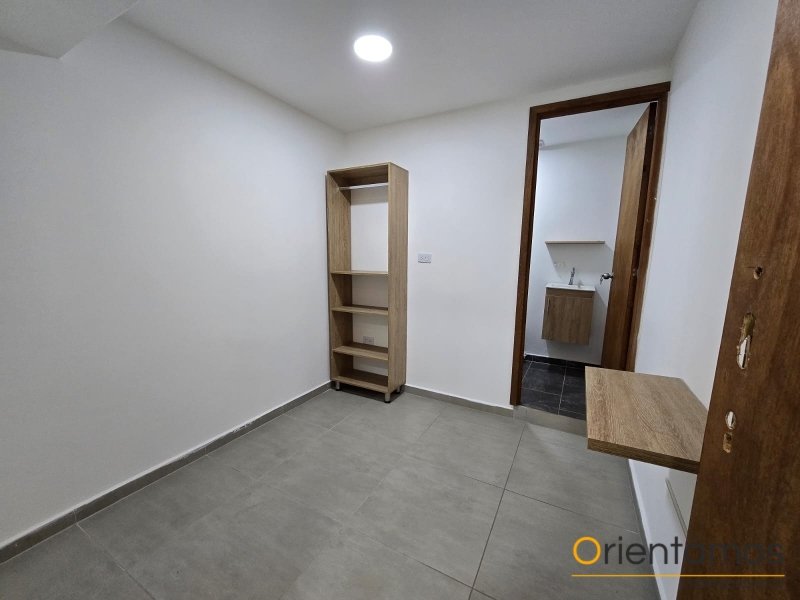 Casa-local disponible para el arriendo en Medellín el codigo es 21101 foto numero 24