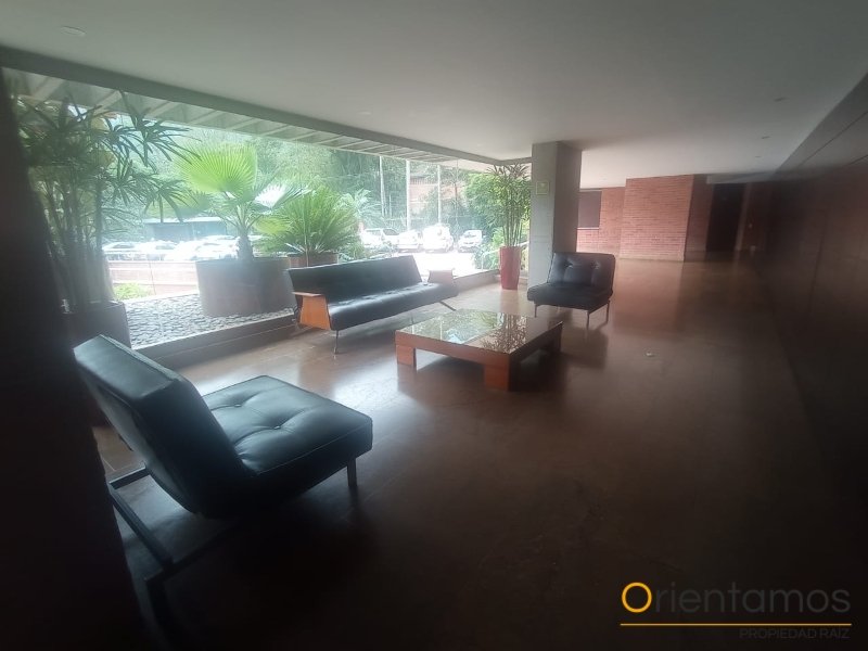 Apartamento disponible para el arriendo en Medellín el codigo es 21395 foto numero 14