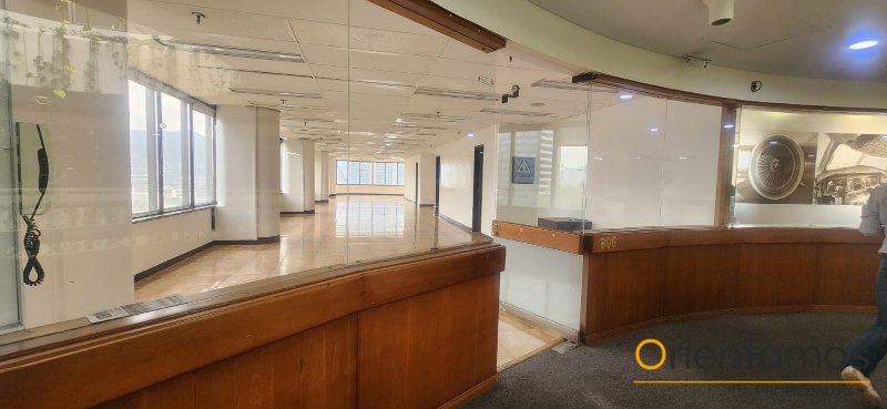 Oficina disponible para el arriendo en Medellín el codigo es 21396 foto numero 3
