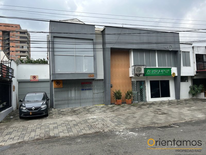 Casa-local disponible para el arriendo en Medellín el codigo es 19007 foto numero 2