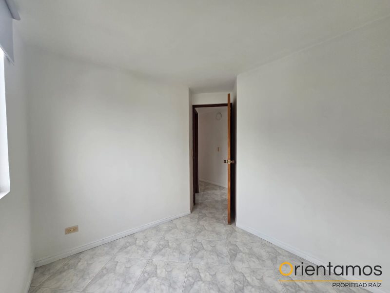 Apartamento disponible para el arriendo en Medellín el codigo es 20954 foto numero 8