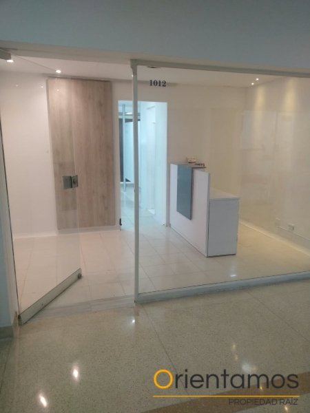 Oficina disponible para el arriendo en Medellín el codigo es 21632 foto numero 2
