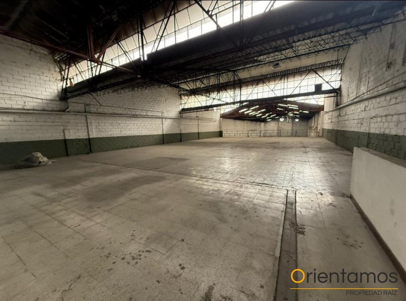 Bodega para el arriendo en Itagüí - Mayorca el codigo es 20215 foto numero 3