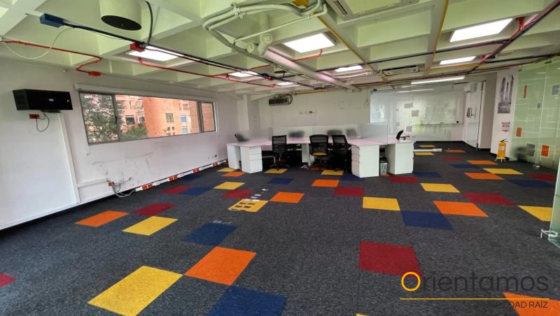 Oficina disponible para el arriendo en Medellín el codigo es 19337 foto numero 19