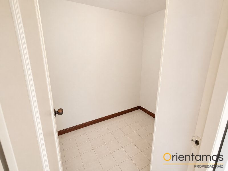 Apartamento disponible para el arriendo en Medellín el codigo es 21626 foto numero 11