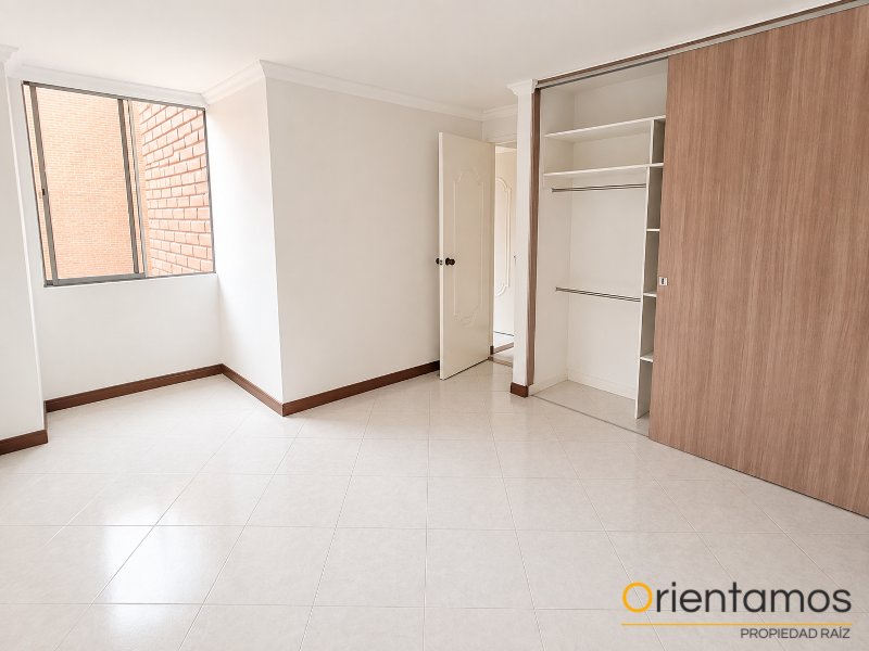 Apartamento disponible para el arriendo en Medellín el codigo es 21626 foto numero 14