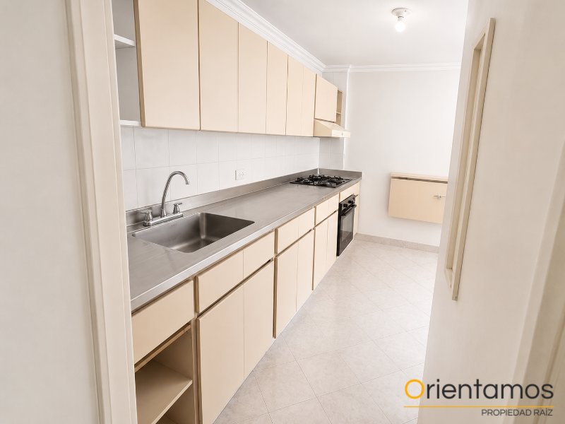 Apartamento disponible para el arriendo en Medellín el codigo es 21626 foto numero 6