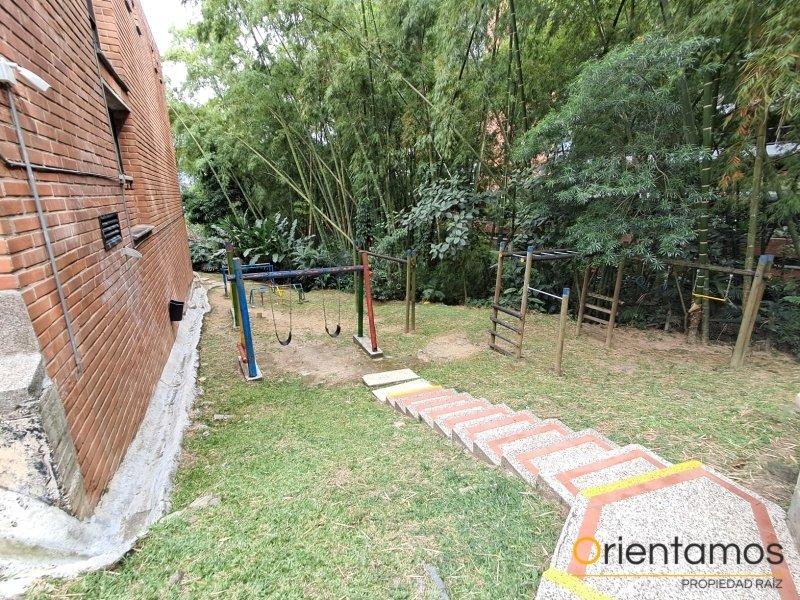 Apartamento disponible para el arriendo en Medellín el codigo es 21626 foto numero 21