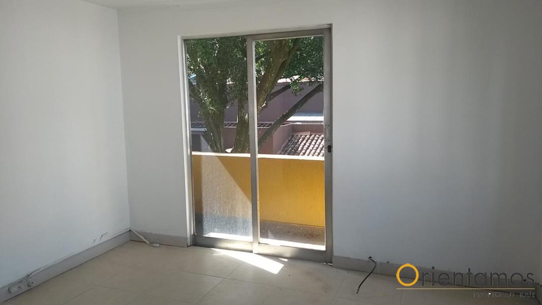 Oficina disponible para el arriendo en Medellín el codigo es 16459 foto numero 4