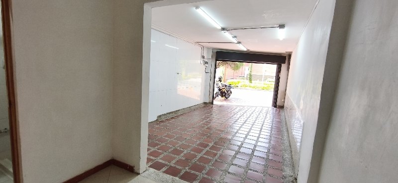 Local en arriendo en LAURELES, 55 m², 1 alcoba, 1 baño